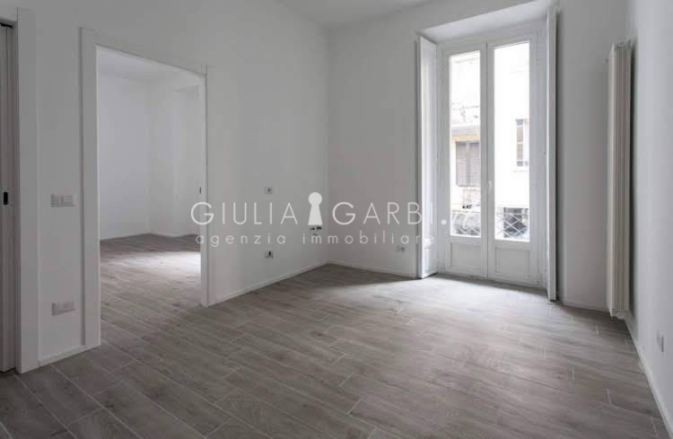 Milano/mm sondrio. piano alto, bilocale in fase di ristrutturazione ... Ristrutturazione completa milano