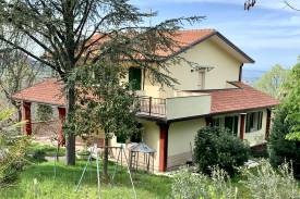 villa-magnolia-entroterra-vista-mare-montefiore-conca-36.jpeg